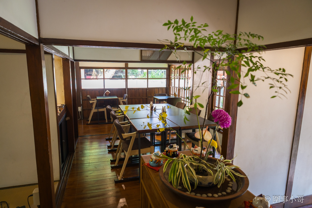 日居圖南-雲林斗六一泊二食，一次只接待一組客人的日式包棟民宿與咖啡館，是我心目中絕對會再回來住的一間絕美民宿！ @圍事小哥的幸福相框