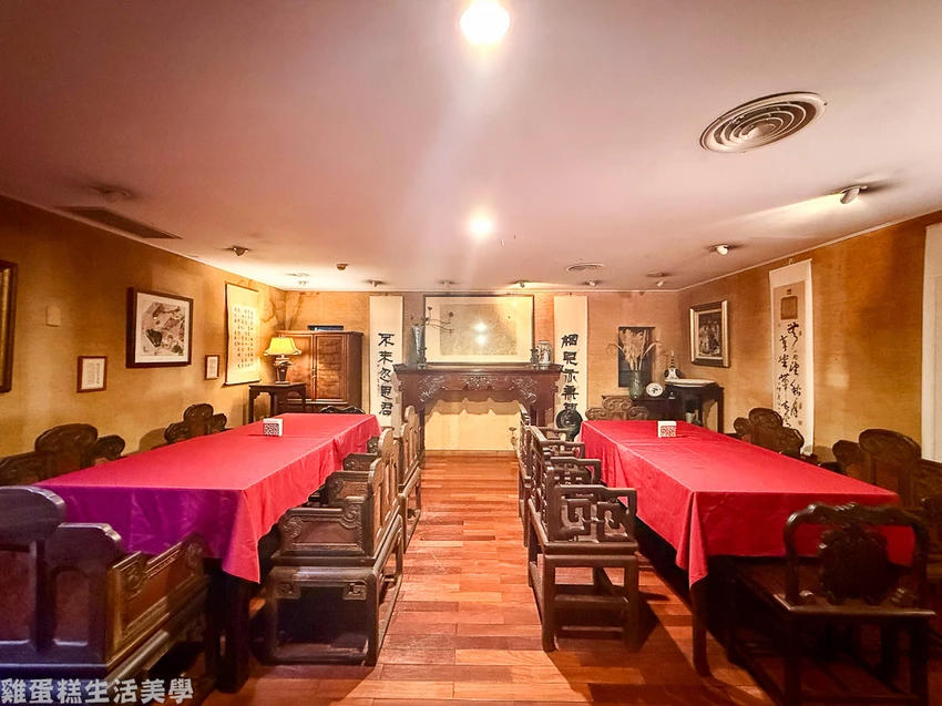 台中公益路美食！中式庭園餐廳 無為草堂 米其林綠星，古色古香時光體驗。