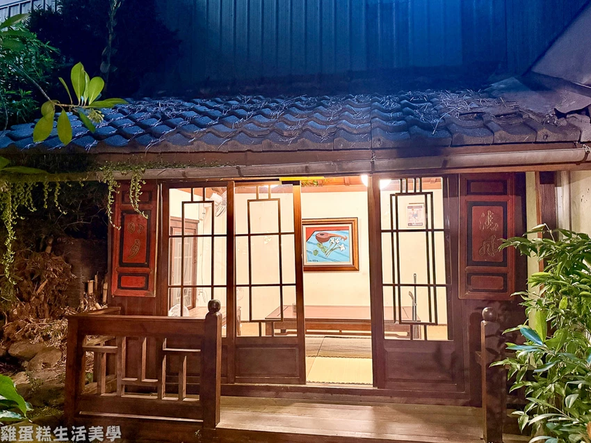 台中公益路美食！中式庭園餐廳 無為草堂 米其林綠星，古色古香時光體驗。