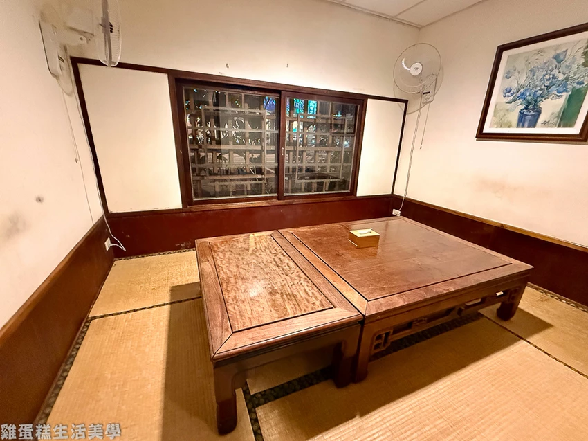 台中公益路美食！中式庭園餐廳 無為草堂 米其林綠星，古色古香時光體驗。