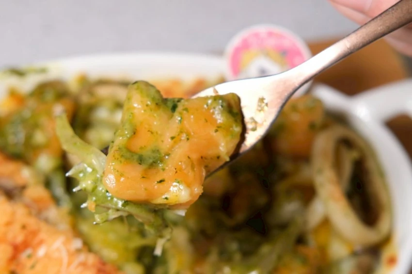 台中義大利麵推薦！NU PASTA 義大利麵聯名「人浮於愛」限定套餐，浮誇系雙主食義大利麵。