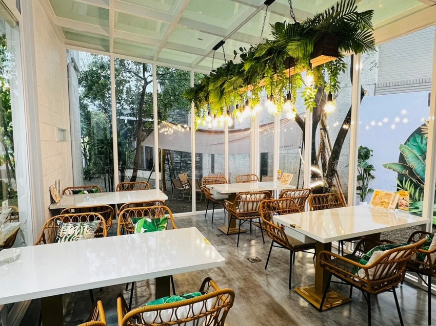 台中義大利麵推薦！NU PASTA 義大利麵聯名「人浮於愛」限定套餐，浮誇系雙主食義大利麵。