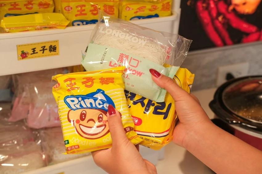 中壢火鍋吃到飽推薦!魔椒頂級鴛鴦鍋海鮮 A5和牛吃到飽,壽星再送龍蝦。