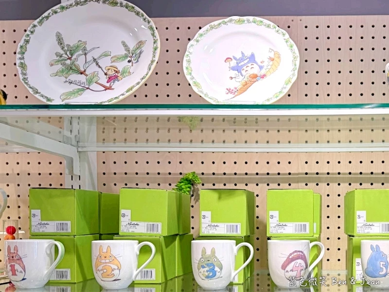 【永旺夢樂城則名古屋武花園&則武之森】蔦屋書店超大書牆、吉卜力龍貓瓷器、永旺商場美食餐廳、百元商店3co