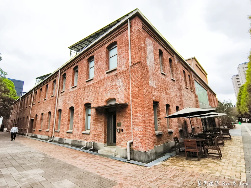 【永旺夢樂城則名古屋武花園&則武之森】蔦屋書店超大書牆、吉卜力龍貓瓷器、永旺商場美食餐廳、百元商店3co