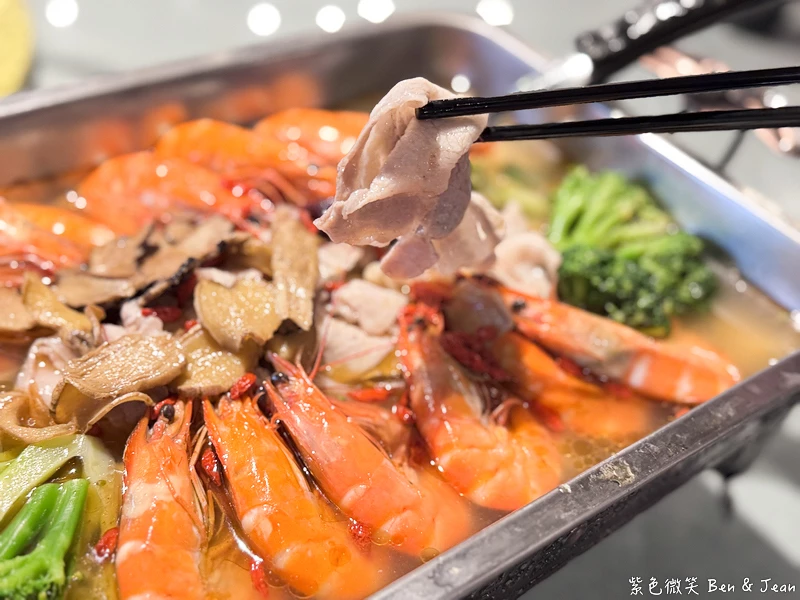 【宜蘭米樂餐廳】宜蘭大學美食推薦!熱炒團體合菜,預約至無菜單寵物友善餐廳,停車超方便