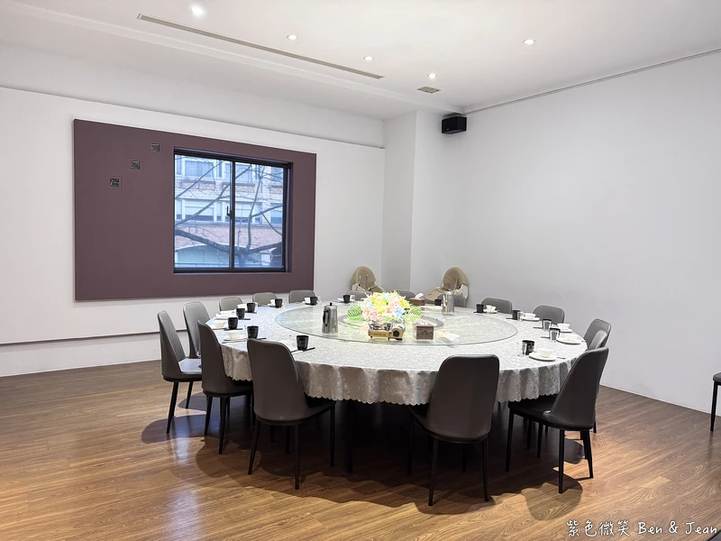 【宜蘭米樂餐廳】宜蘭大學美食推薦!熱炒團體合菜,預約至無菜單寵物友善餐廳,停車超方便