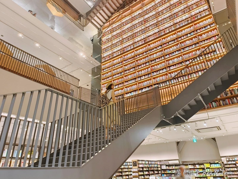 【永旺夢樂城則名古屋武花園&則武之森】蔦屋書店超大書牆、吉卜力龍貓瓷器、永旺商場美食餐廳、百元商店3co