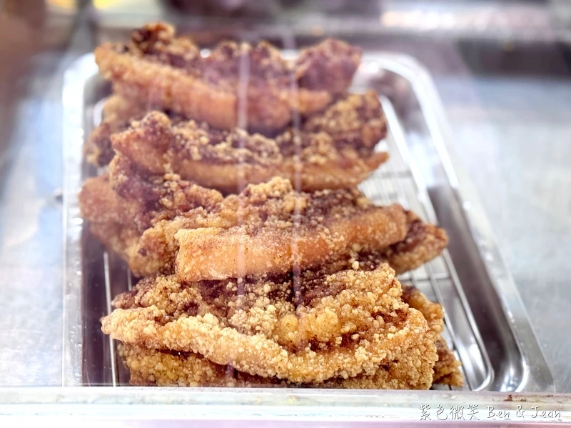 【馬賽無名麵店】冬山新店址,必吃豬油拌麵、麻醬麵、燒肉、餛飩魚丸湯