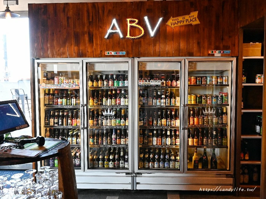 ABV閣樓餐酒館板橋府中店｜隱身在高樓中歐陸餐酒館，主打多款特造型義大利麵，尾牙春酒優惠開跑 - 糖糖's...