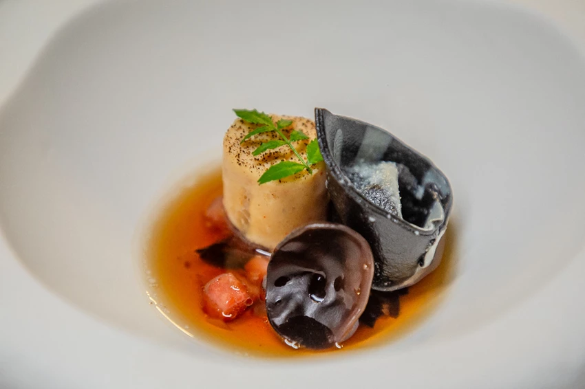 一場味蕾的冒險：承億酒店 Papillon × Pasta & Co. 《七魚盛宴》