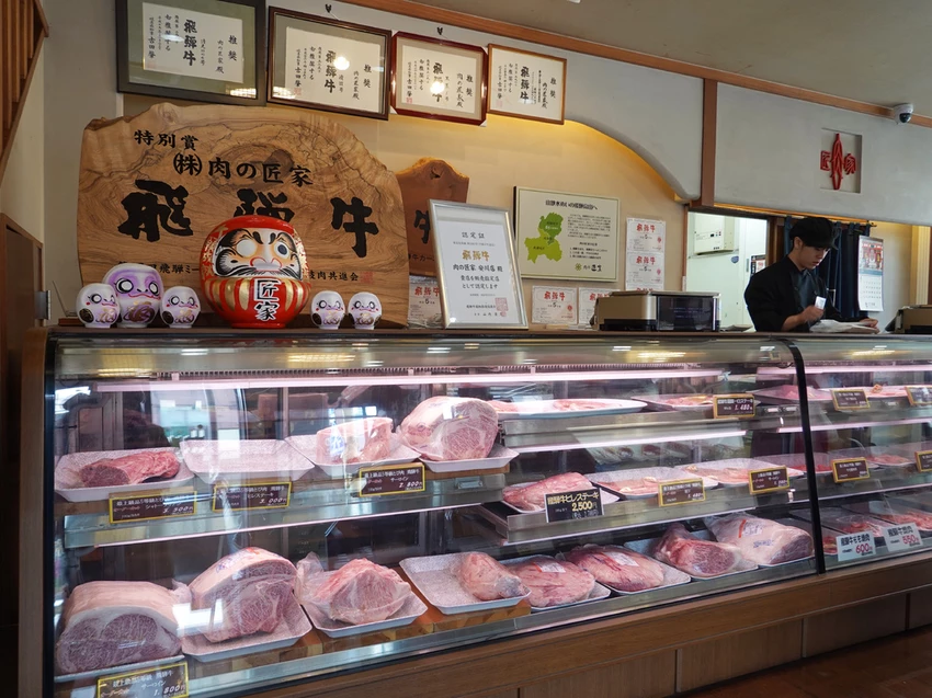 日本岐阜—肉の匠家｜飛驒高山老街人手一盤入口即化飛驒牛壽司