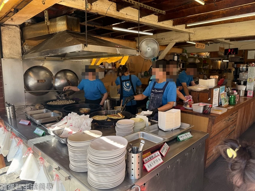 【花蓮食記】壽豐早餐 - 假日生意超好,法式土司、起司蛋餅、韭菜煎餃都是必吃