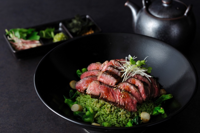 J S 抹茶牛排丼 J S 抹茶牛排丼