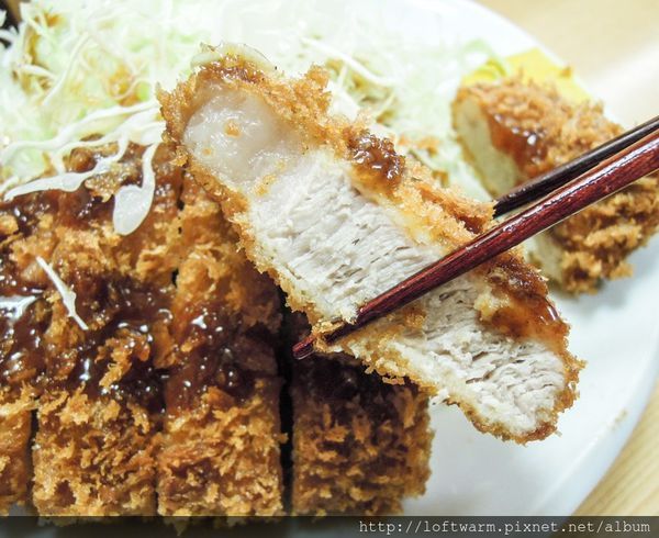 とんかつ山家好吃炸豬排飯日本東京上野平價美味炸豬排推薦yamabeやまべ炸里肌豬排定食ロースかつ定食近上野駅御徒町駅