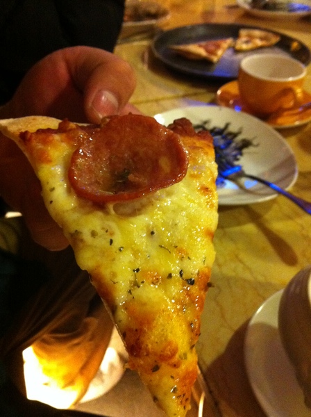 woodstone 木石餐廳：吃到飽的義大利麵PIZZA及炸物不錯~但~挑嘴朋友應該不會愛~