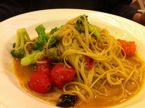 有哆創藝蔬食洋食館:我怕素食之吃吃看素食義大利麵@@ 有哆創藝蔬食洋食館:我怕素食之吃吃看素食義大利麵@@