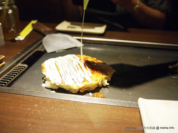 月島文字燒(台中店)：【食記】味道一般,DIY免服務費的大阪燒物店 @ 台中西屯-逢甲夜市-月島文字燒-台中店