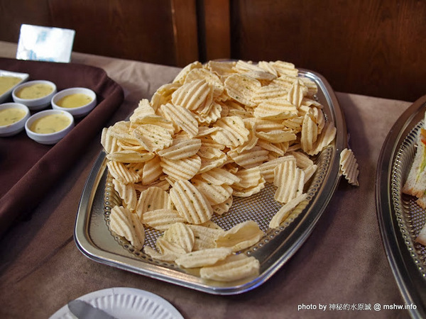 Yummy Cafe：【食記】鴨子湖畔聊爆肝 @ 新竹香山-中華大學-Yummy Cafe-兩講學堂