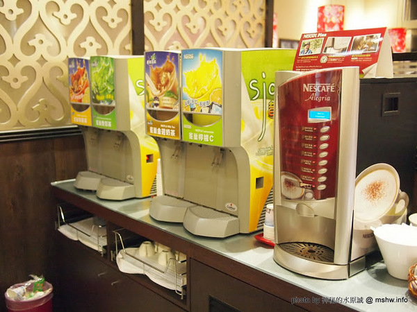 鍋神日式涮涮鍋(台中逢甲旗艦店):【食記】台中西屯-鍋神日式涮涮鍋(台中逢甲旗艦店)@逢甲夜市 : 一如故往的新鮮食材,CP值高的大甲鍋神平價火鍋 鍋神日式涮涮鍋(台中逢甲旗艦店):【食記】台中西屯-鍋神日式涮涮鍋(台中逢甲旗艦店)@逢甲夜市 : 一如故往的新鮮食材,CP值高的大甲鍋神平價火鍋