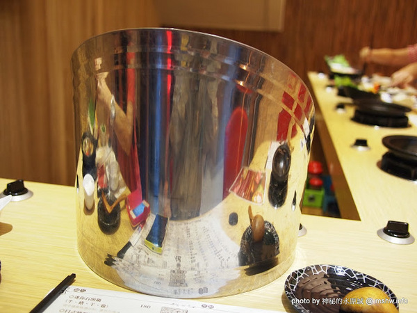 劉一鍋迷你火鍋：【食記】DIY的樂趣？重慶麻辣風的味味一品鍋 @ 台中西屯-劉一鍋台灣迷你石頭鍋