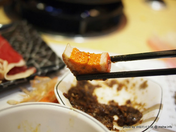 劉一鍋迷你火鍋：【食記】DIY的樂趣？重慶麻辣風的味味一品鍋 @ 台中西屯-劉一鍋台灣迷你石頭鍋