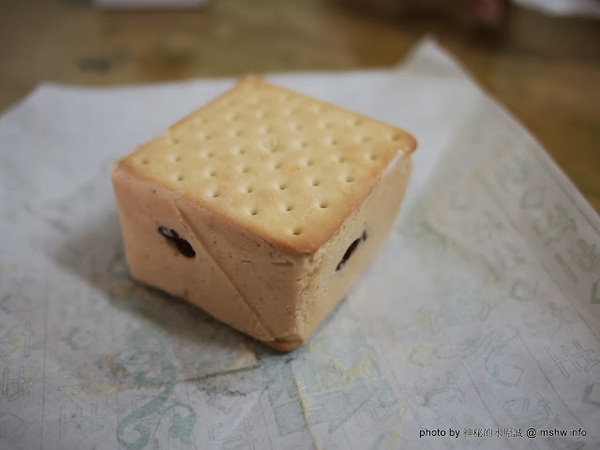 正典牛乳大王：【食記】口感硬梆梆的古早味冰磚 @ 南投-中興新村-正典牛乳大王