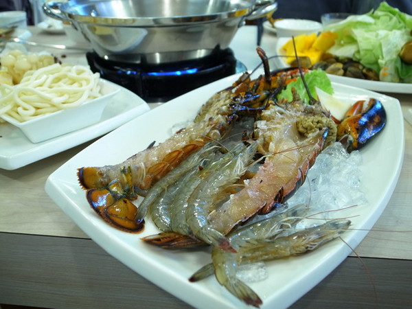 海人廚房:<台北|中山|海鮮餐廳>進擊的波士頓龍蝦之肌肉猛男又來摟~海人廚房 海人廚房:<台北|中山|海鮮餐廳>進擊的波士頓龍蝦之肌肉猛男又來摟~海人廚房