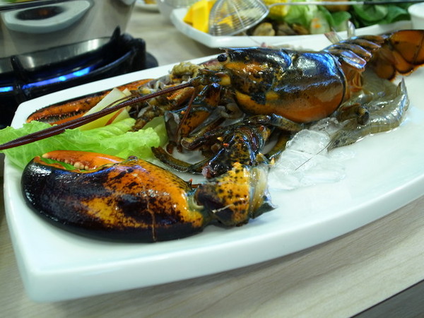 海人廚房:<台北|中山|海鮮餐廳>進擊的波士頓龍蝦之肌肉猛男又來摟~海人廚房 海人廚房:<台北|中山|海鮮餐廳>進擊的波士頓龍蝦之肌肉猛男又來摟~海人廚房