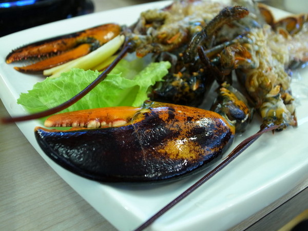 海人廚房:<台北|中山|海鮮餐廳>進擊的波士頓龍蝦之肌肉猛男又來摟~海人廚房 海人廚房:<台北|中山|海鮮餐廳>進擊的波士頓龍蝦之肌肉猛男又來摟~海人廚房