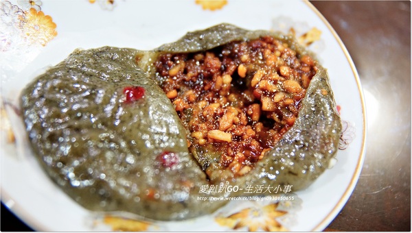 小烏龜草仔粿:【宅配/食記】傳統手作~讓我們來吃吃不同的草仔粿 小烏龜草仔粿:【宅配/食記】傳統手作~讓我們來吃吃不同的草仔粿