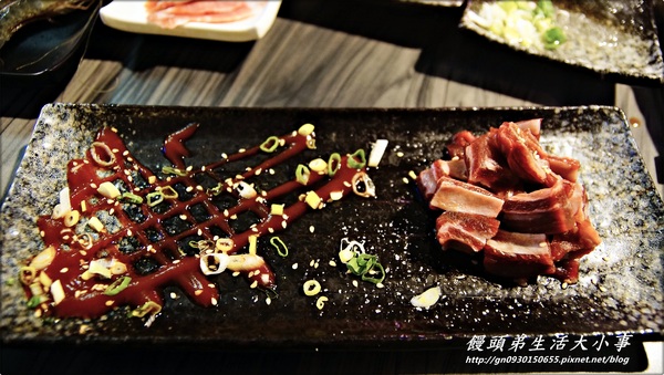 YS碳烤BAR：【食記/新北市】邊吃邊吶喊～超有ＦＵ的燒烤店♪♪YS碳烤BAR♪♪