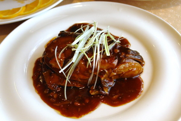 江南春--經典推薦脆皮烤鴨--台中福華大飯店