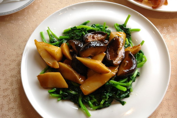 江南春--經典推薦脆皮烤鴨--台中福華大飯店