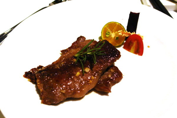 新竹美食周記(七)--東方軒(芙洛麗飯店)--最in的中餐廳--夢幻教堂現身&&&加映好口碑有質感的yummy中餐廳