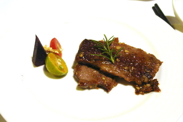 新竹美食周記(七)--東方軒(芙洛麗飯店)--最in的中餐廳--夢幻教堂現身&&&加映好口碑有質感的yummy中餐廳