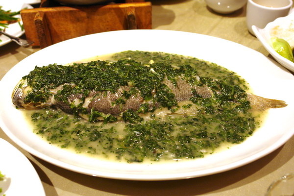 新竹美食周記(七)--東方軒(芙洛麗飯店)--最in的中餐廳--夢幻教堂現身&&&加映好口碑有質感的yummy中餐廳