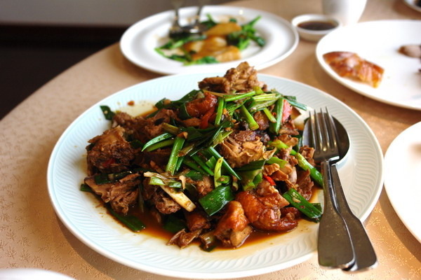 江南春--經典推薦脆皮烤鴨--台中福華大飯店