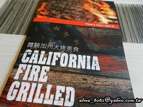 【桃園~ Black Sheep黑羊加州火烤餐廳】氣氛佳‧餐前麵包口感優