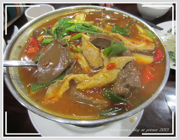 『呷』「新北市新店區」巷弄中的美味川菜就在上川館