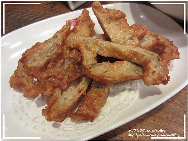 『呷』「信義區新光A9」☆ 春水堂人文茶館 ☆ 珍珠奶茶必點招牌豆干米血