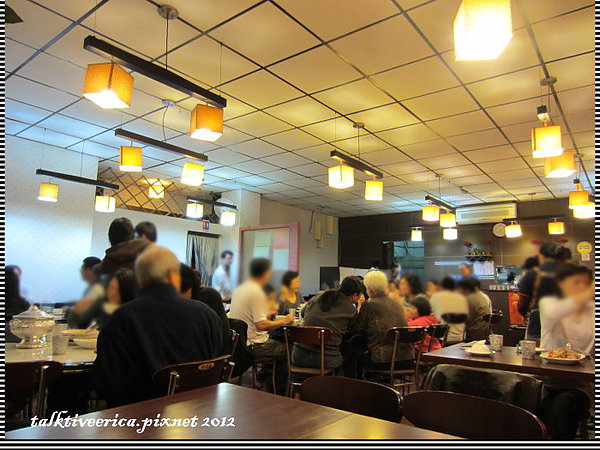 『呷』「新北市新店區」平價雲泰越料理都在宮宴小館