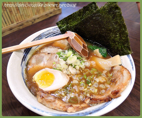 燒烤醬油拉麵220 燒烤醬油拉麵220