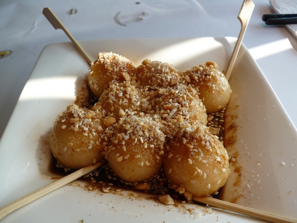 鳥窩窩私房菜(名統百貨店)：蒜泥白肉也能當衣架曬---鳥窩窩私房菜名統百貨店