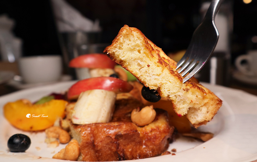 333 RESTAURANT %26; BAR