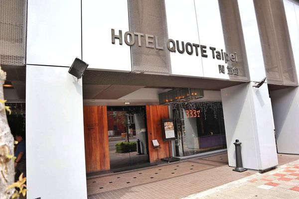 IMG_1011-01 (Copy) (Copy)