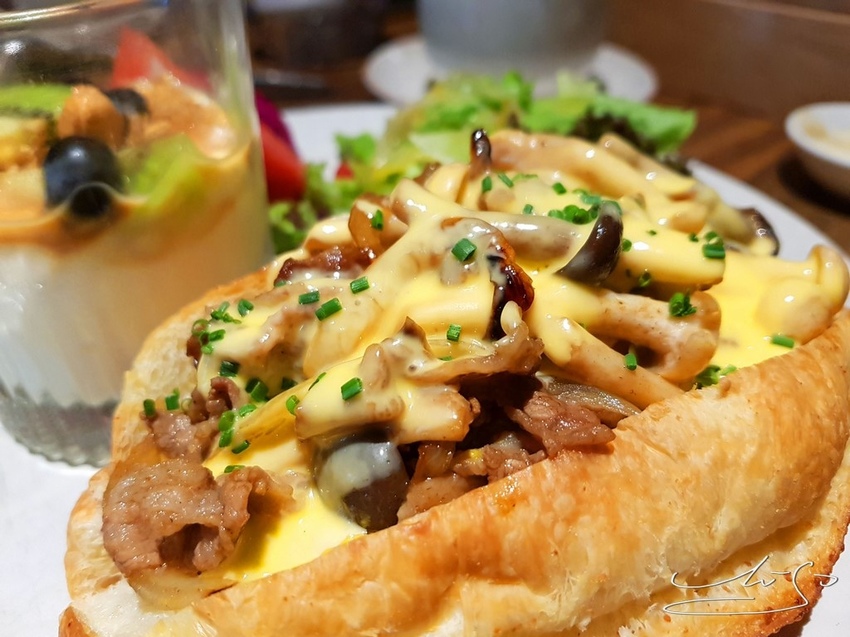 333 RESTAURANT %26; BAR (16).jpg