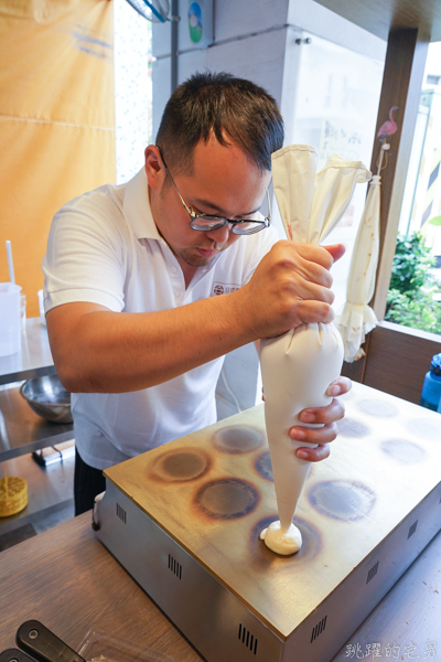 [花蓮甜點]王子神谷日式厚鬆餅花蓮店-芋泥控看過來! 滿滿邪惡芋泥舒芙蕾鬆餅  厚鬆餅口感好軟嫩 黑糖珍珠焦糖舒芙蕾鬆餅必吃 近東大門夜市 花蓮鬆餅推薦 王子神谷 おうじかみや 花蓮店