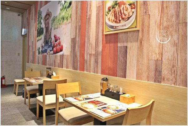 太陽蕃茄拉麵-桃園台茂店 (6).JPG