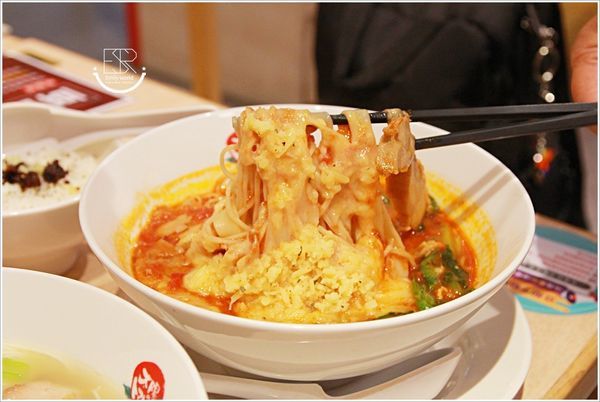 太陽蕃茄拉麵-桃園台茂店 (30).JPG